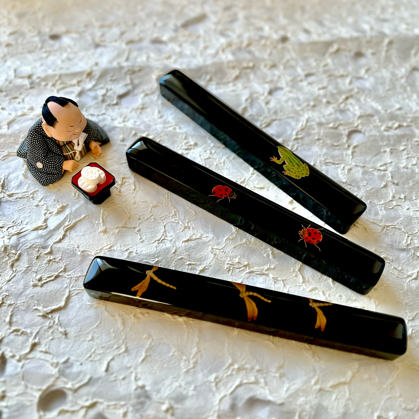 Handcrafted Wajima Lacquer Paperweight - Lucky Motifs (Dragonfly/Ladybug/Frog)